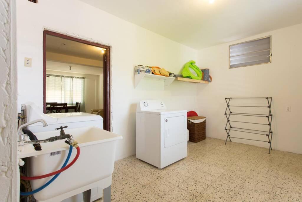 Apartamento Chill Family And Friend Escape With Wrap Around Porch Río Grande Exterior foto