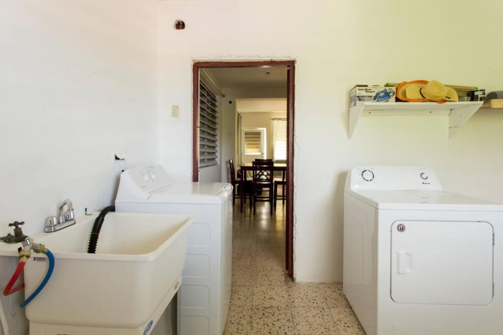 Apartamento Chill Family And Friend Escape With Wrap Around Porch Río Grande Exterior foto