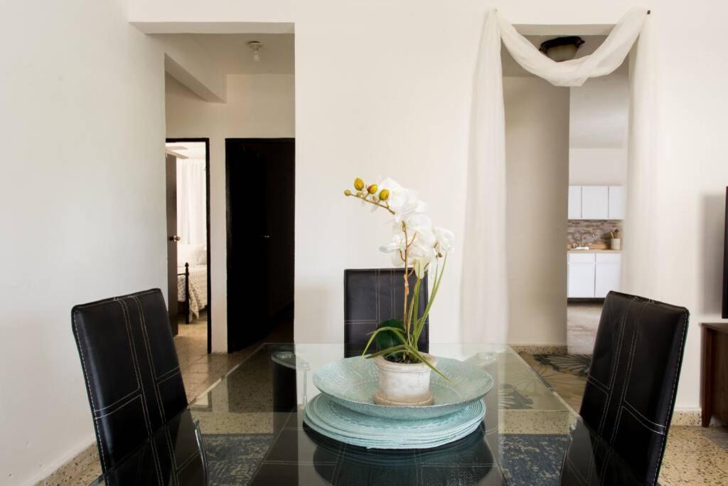 Apartamento Chill Family And Friend Escape With Wrap Around Porch Río Grande Exterior foto