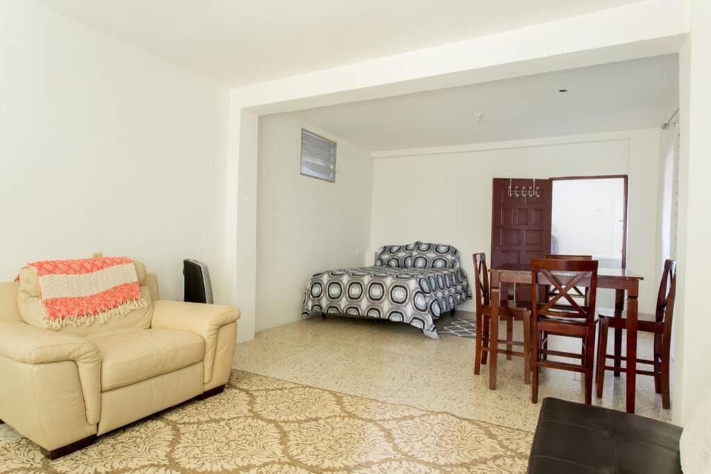 Apartamento Chill Family And Friend Escape With Wrap Around Porch Río Grande Exterior foto